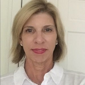 Meet your Posher, Lee